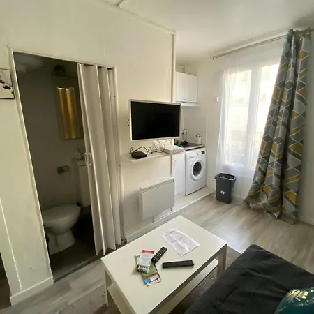 Studette 13 M2 *